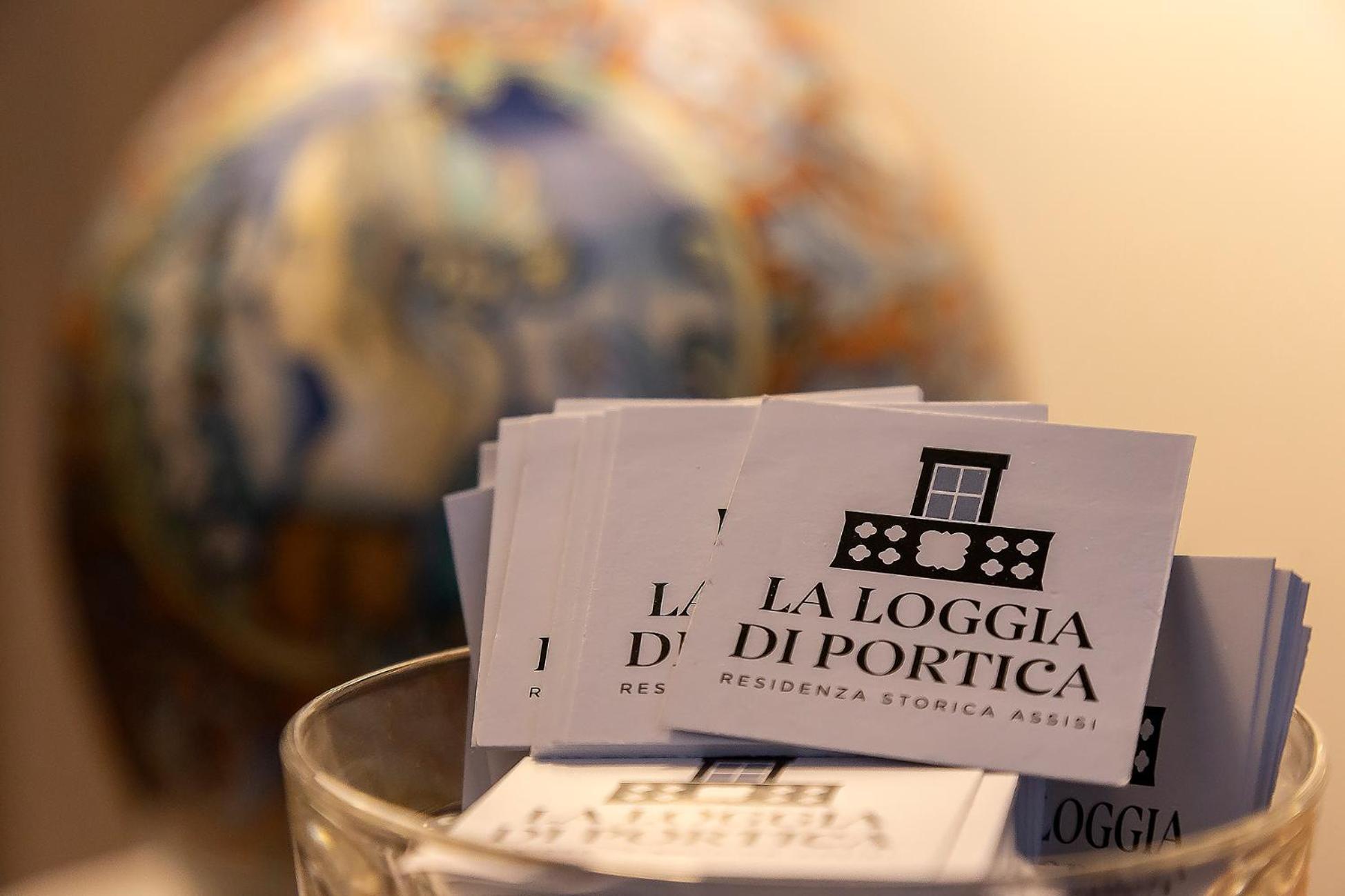 La Loggia Di Portica Residenza Storica Nel Centro Di Assisi Apartment Exterior photo