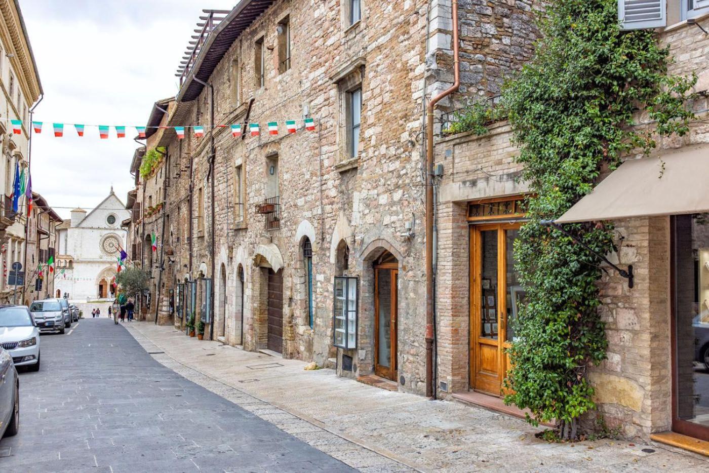 La Loggia Di Portica Residenza Storica Nel Centro Di Assisi Apartment Exterior photo